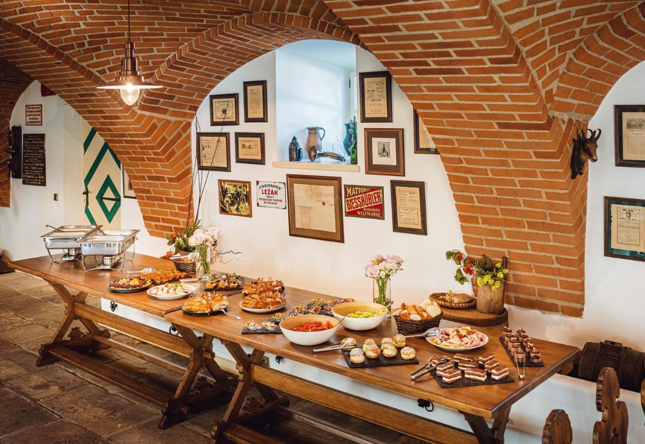 Château Rychvald Hotel Ngoại thất bức ảnh