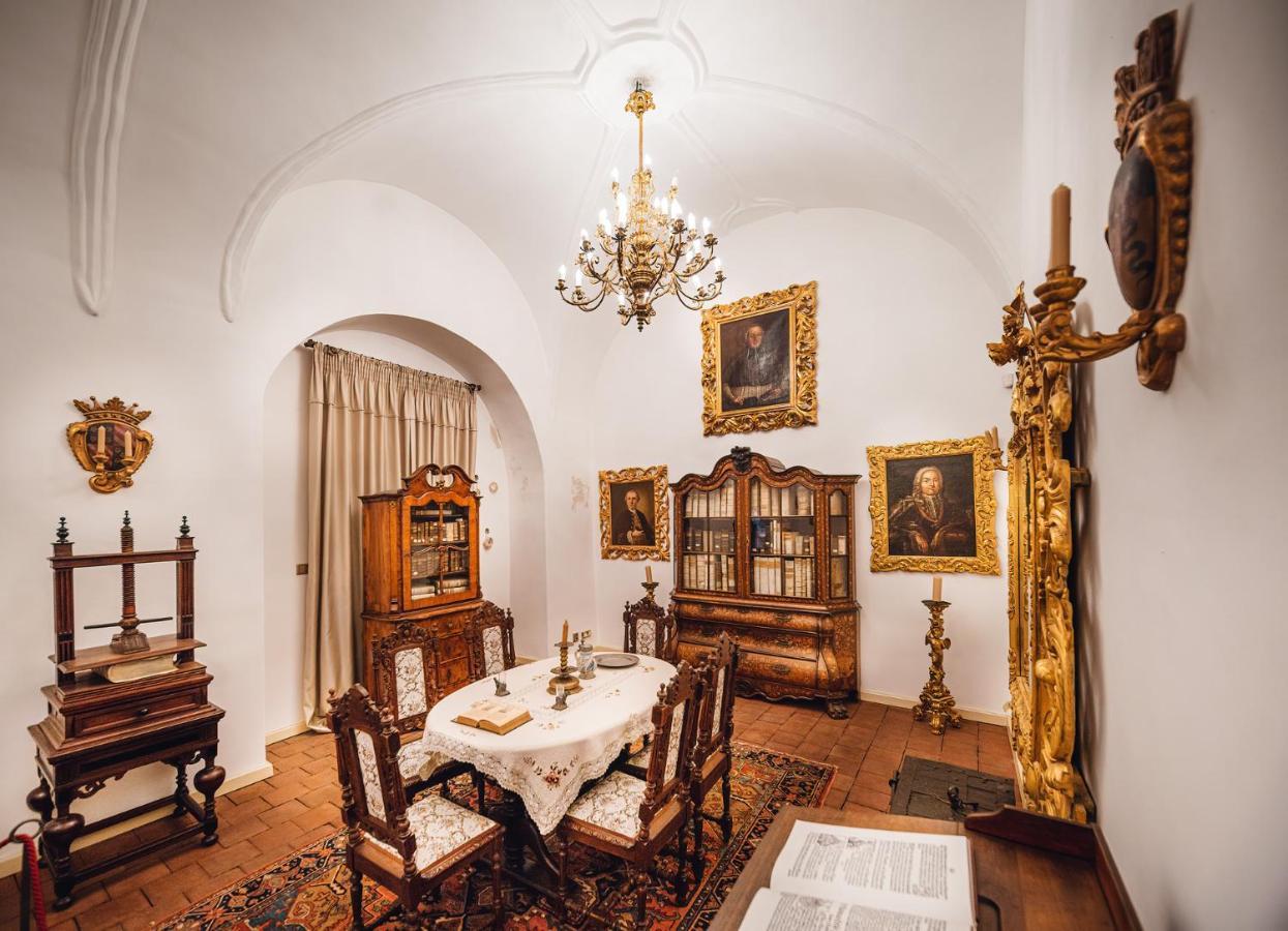 Château Rychvald Hotel Ngoại thất bức ảnh