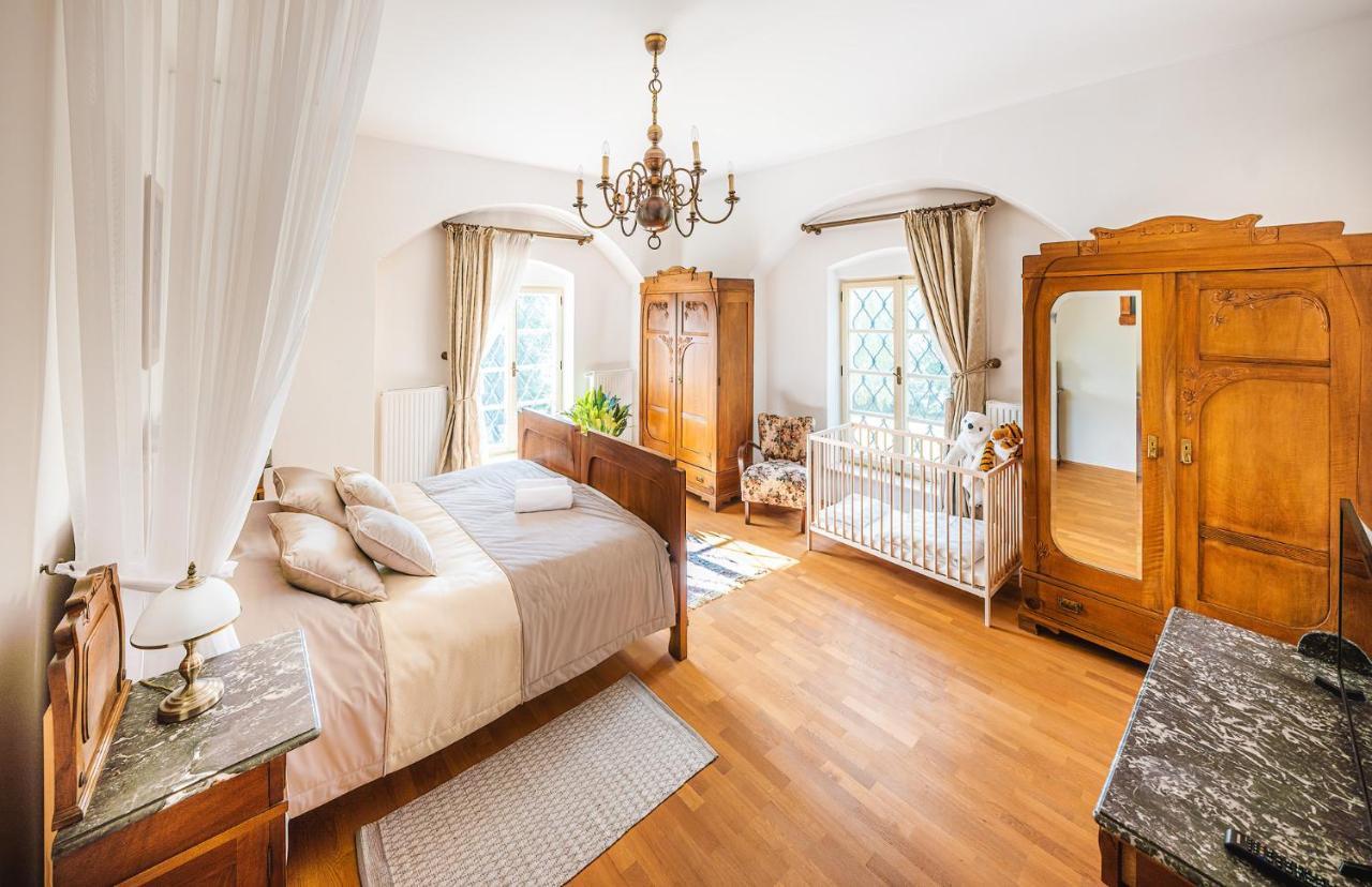 Château Rychvald Hotel Ngoại thất bức ảnh