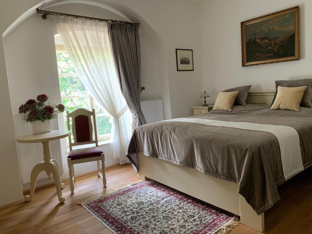 Château Rychvald Hotel Ngoại thất bức ảnh