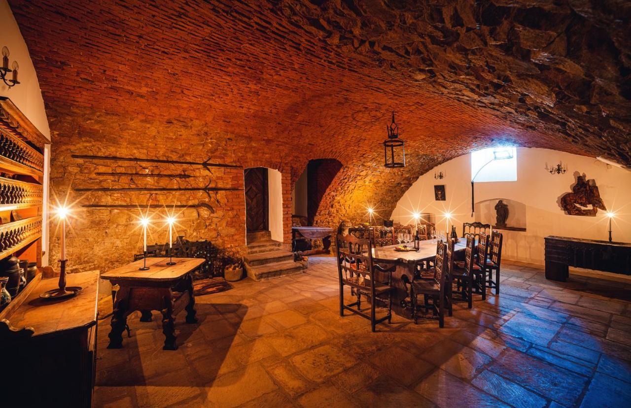 Château Rychvald Hotel Ngoại thất bức ảnh