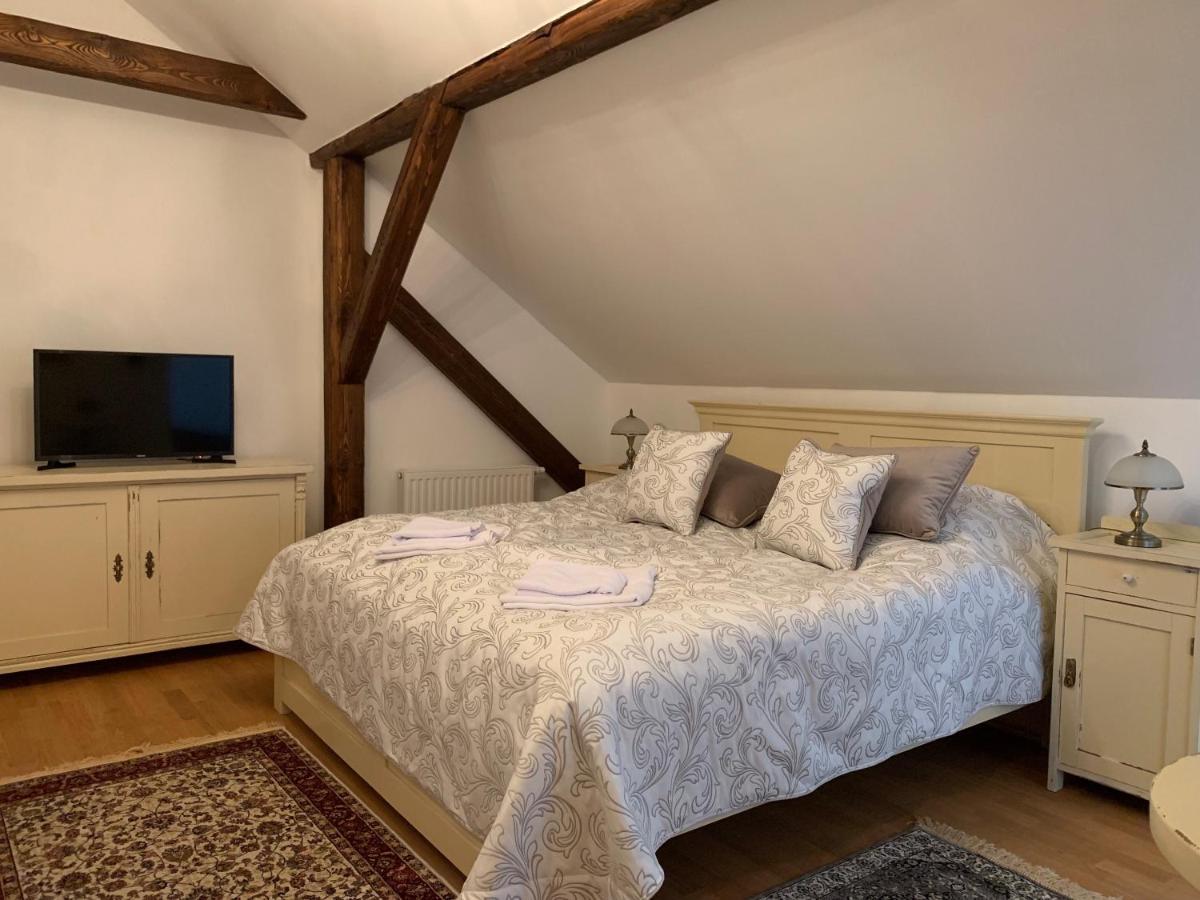 Château Rychvald Hotel Ngoại thất bức ảnh