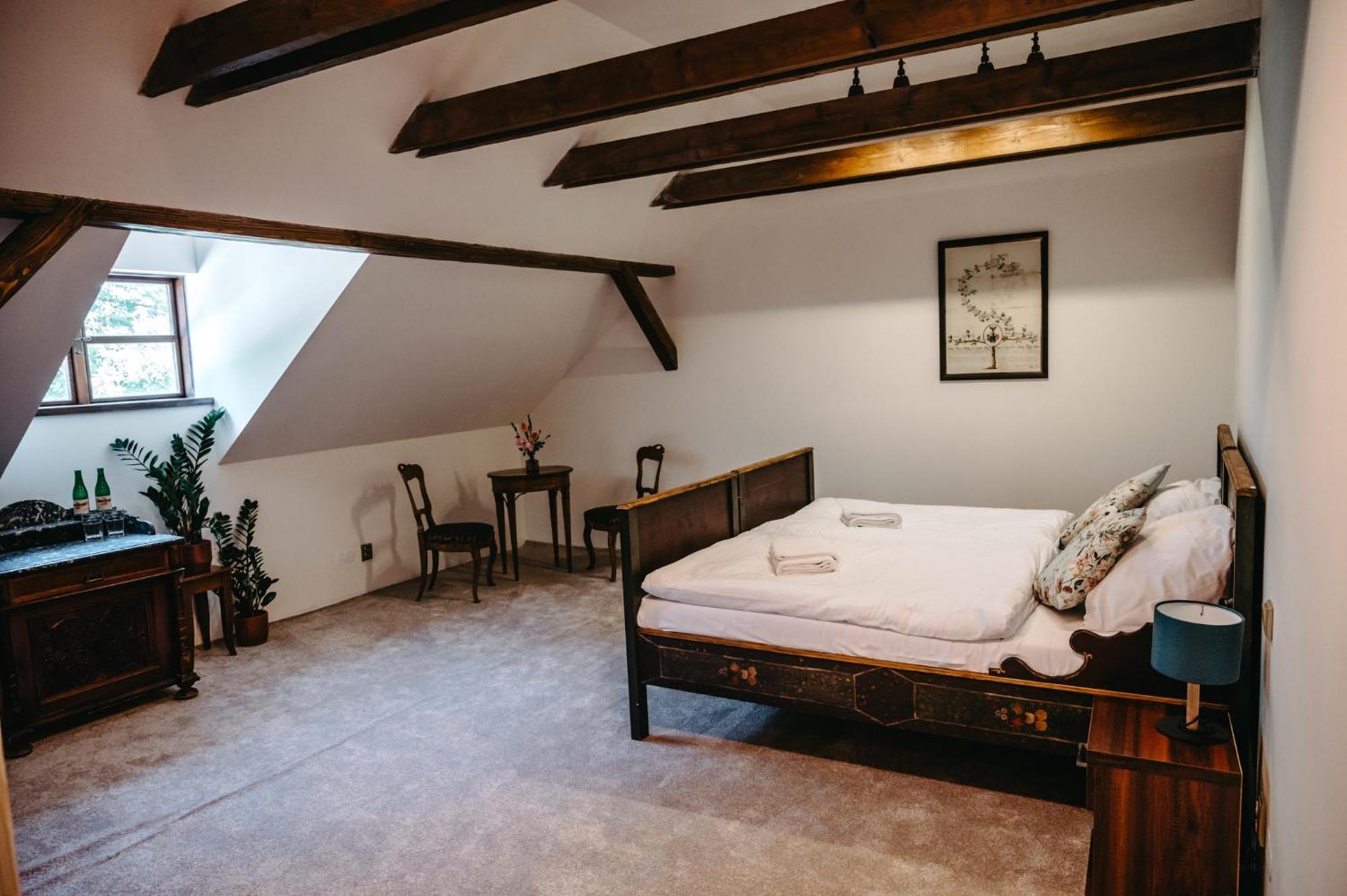 Château Rychvald Hotel Ngoại thất bức ảnh